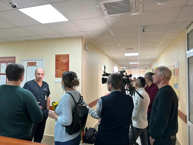 «Вусопад» у Черкасах: медики закликають чоловіків пройти огляд (ВІДЕО)