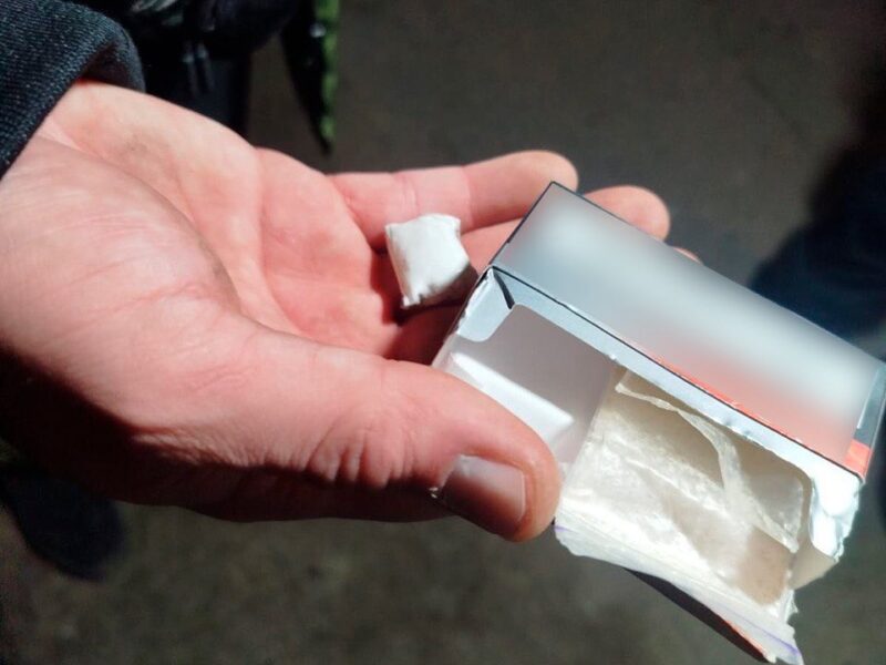 У Черкасах знову виявили розповсюджувачів наркотичних речовин