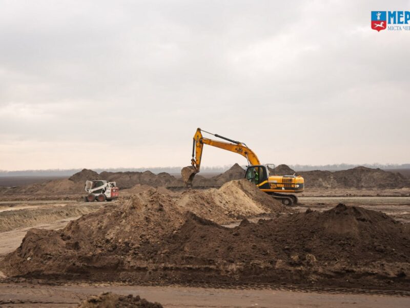 У Черкасах облаштовують нове військове кладовище: що відомо