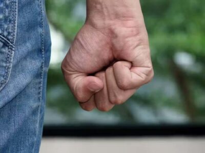 На Черкащині затримали двох юнаків за побиття чоловіка