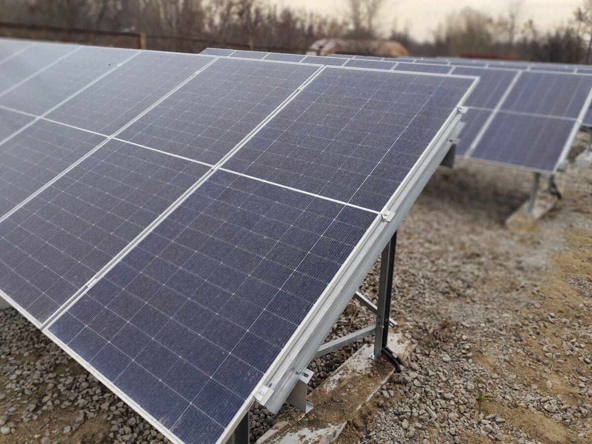 У Каневі на водоканалі запускають сонячну станцію