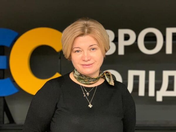 Електрокар, військові облігації і заощадження: що показала нардепка з Черкащини у своїй декларації