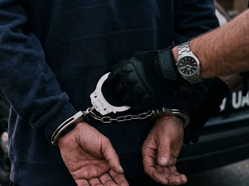 У Черкасах агресивний пацієнт «напав» на поліцейського