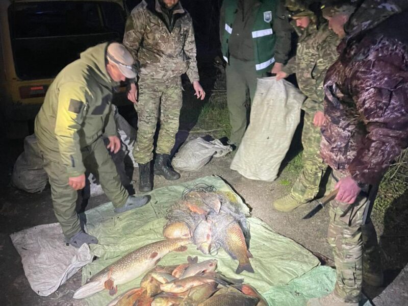 Під Черкасами затримали браконьєра з уловом на 95 тисяч гривень