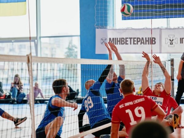 Черкаси приймали перший тур Чемпіонату України з волейболу сидячи