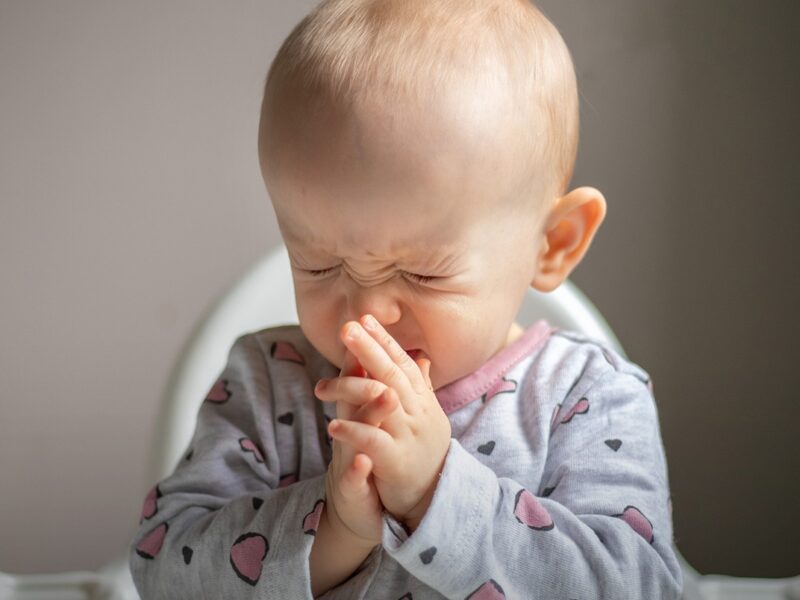 Більше ніж просто кашель: чому кашлюк повертається та як захистити дитину