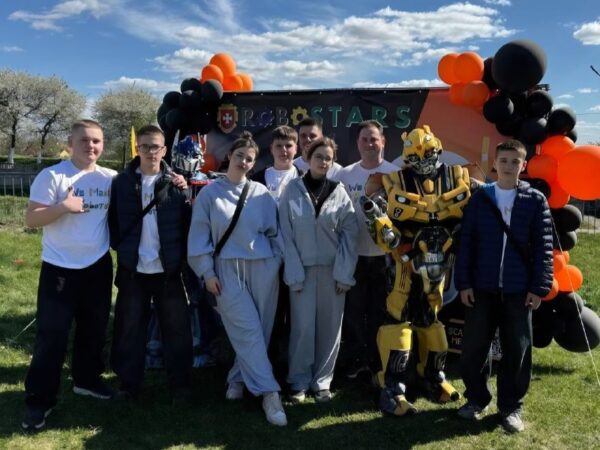 Учні черкаської школи стали призерами всеукраїнського фестивалю робототехніки