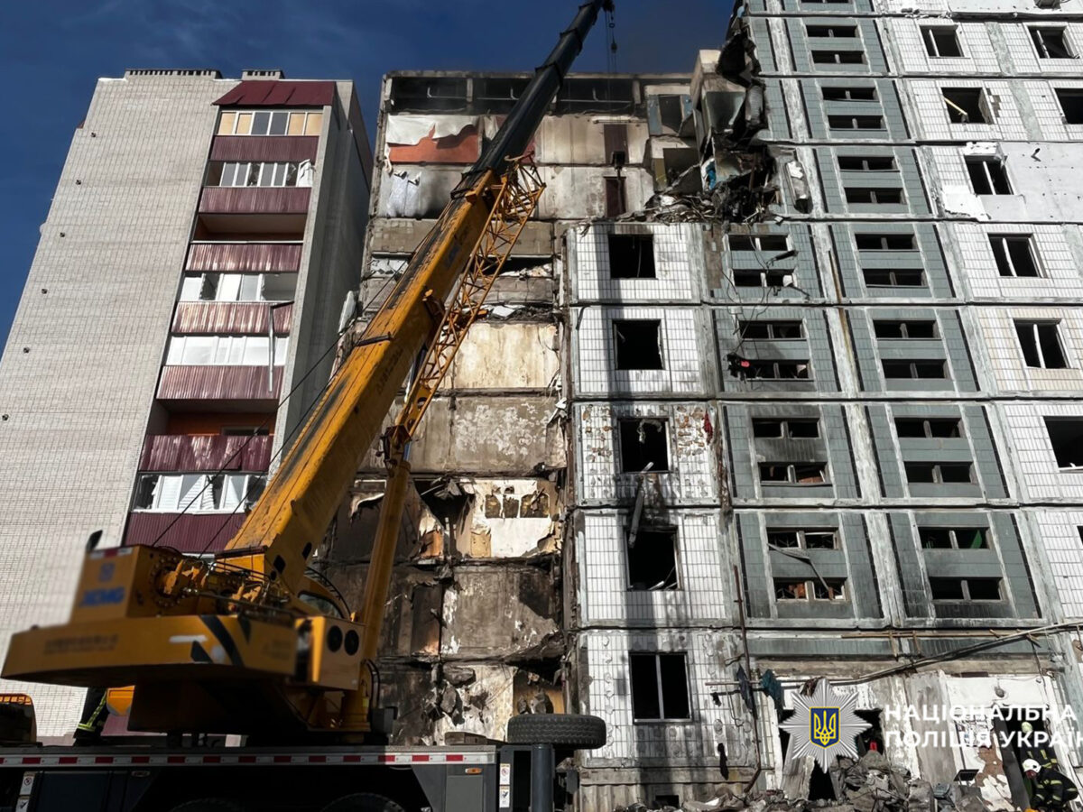 На відбудові зруйнованої багатоповерхівки в Умані привласнили понад 1,4 млн грн: поліція викрила схему