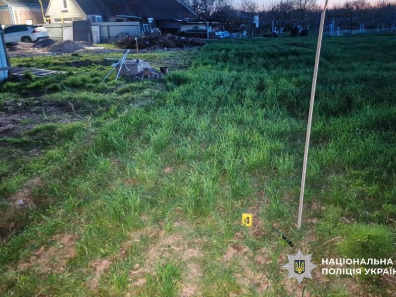 На Звенигородщині молодик зарізав пенсіонера посеред вулиці