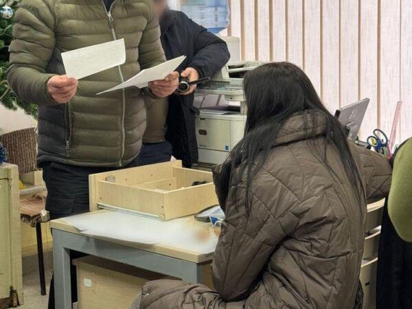 На Черкащині затримана шахрайка, яка ошукала бабусю загиблого героя