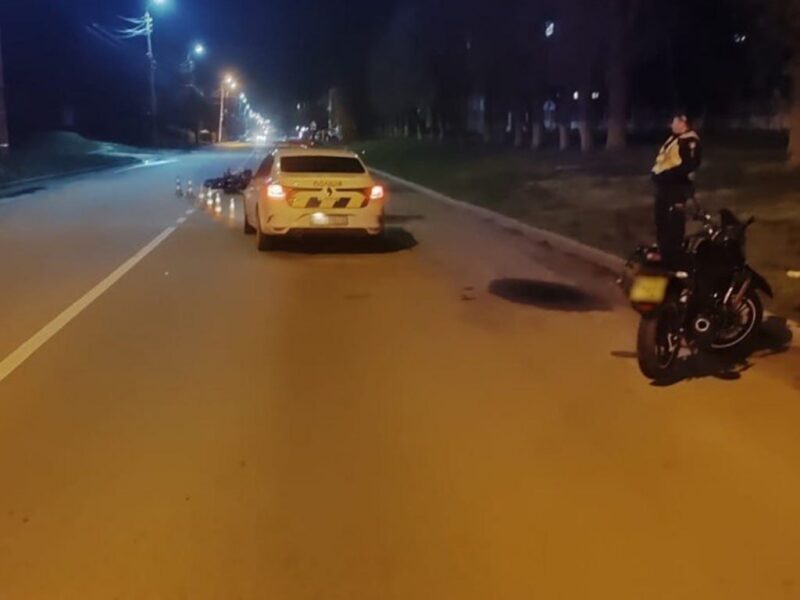 У Золотоноші двоє юнаків на мотоциклах влаштували ДТП