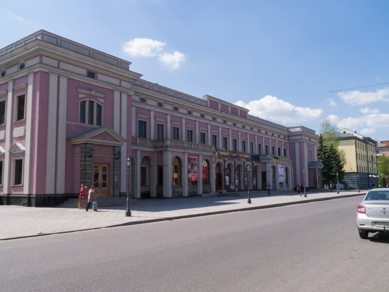 Чи потрібна Черкасам пішохідна вулиця: жителів міста просять проголосувати