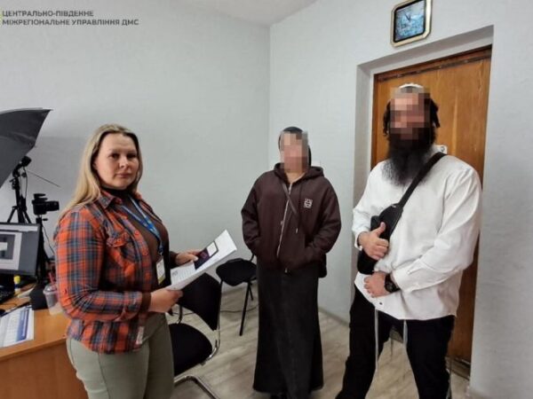 Міграційна служба зобов’язала іноземку повернутися до Ізраїлю через порушення законодавства