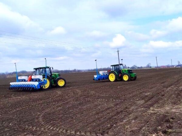 На Черкащині завершується посівна: аграрії виконали понад 96% запланованих робіт