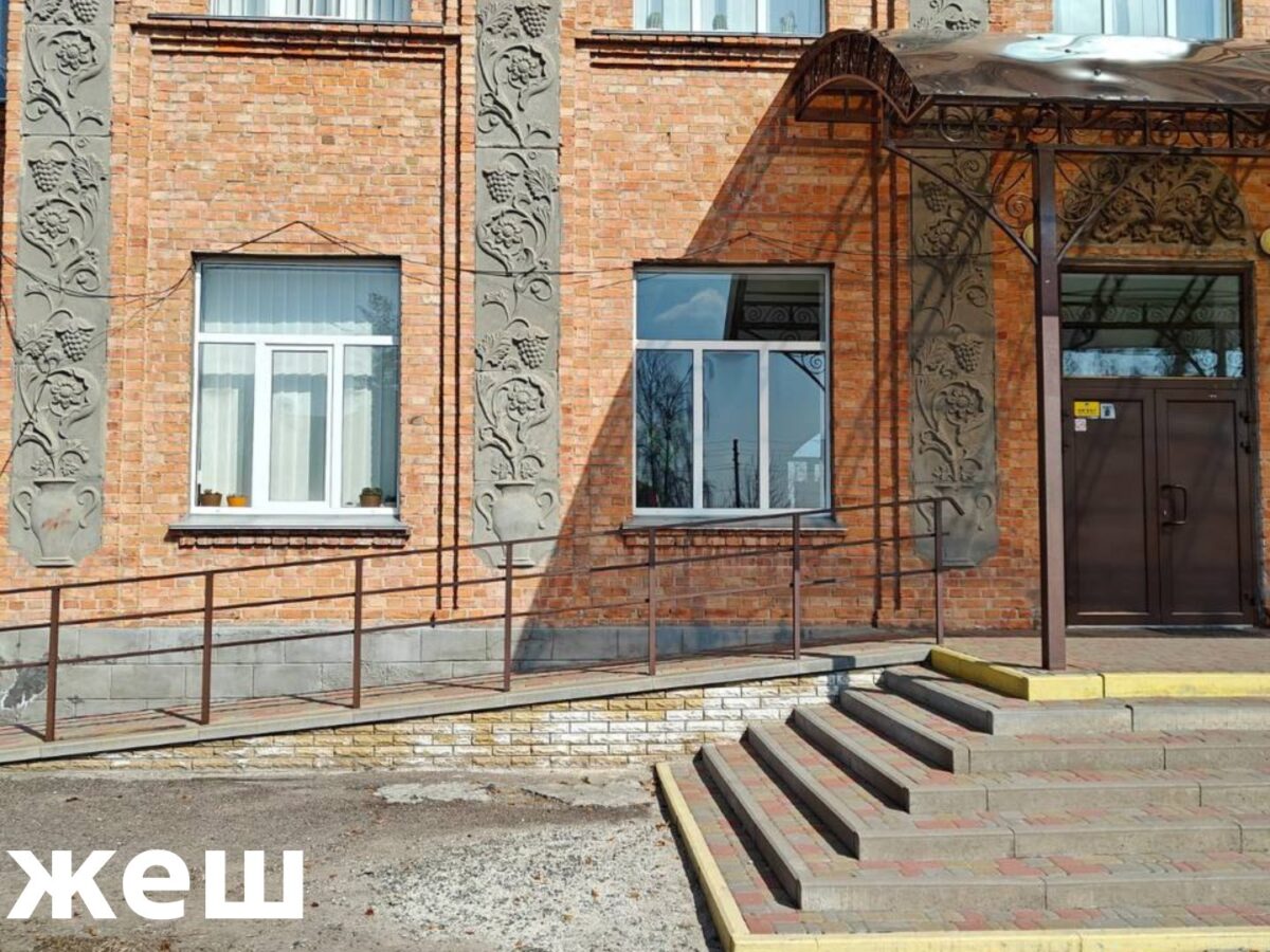 На Черкащині облаштовують безбар’єрний маршрут