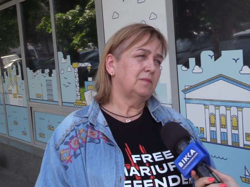 “Вони не розуміють, коли ми виходимо на акції” – у Черкасах нагадали про захисників Маріуполя, які досі перебувають у полоні (ВІДЕО)