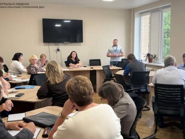 На Черкащині обговорили нюанси оформлення першого паспорта для підлітків