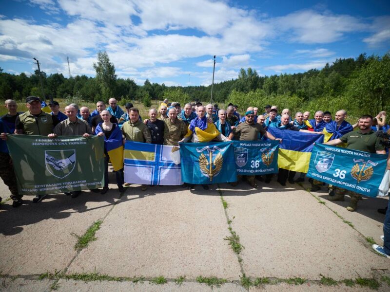 Шестеро черкащан повернулися із російської неволі в межах обміну