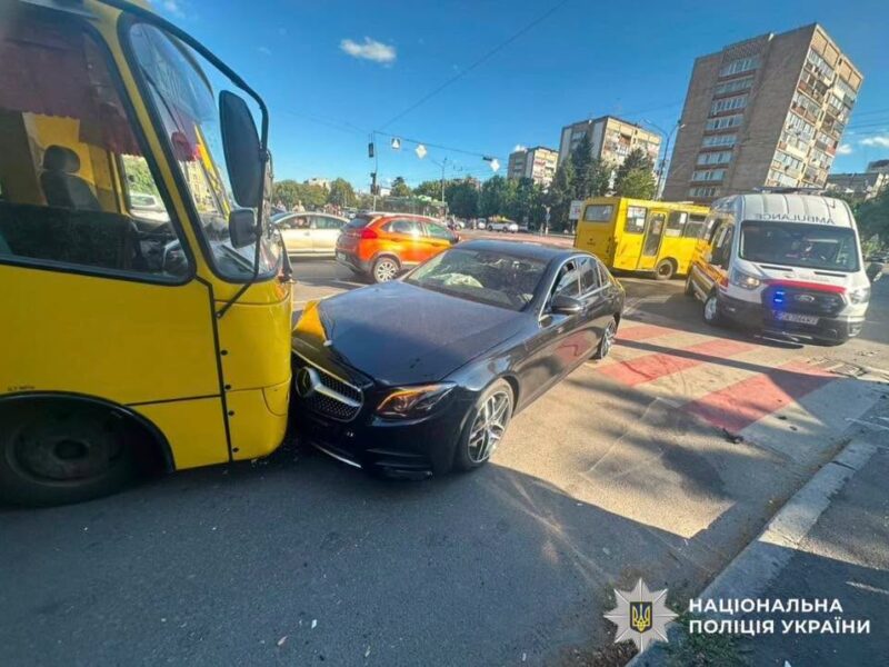 Через масштабну ДТП в ценрі Черкас травмувалися дві дівчинки