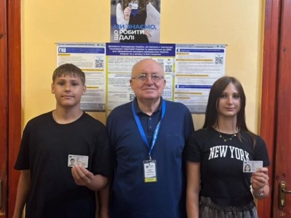 На Черкащині пояснили, як оформити паспорти дітям, якщо один із батьків іноземець
