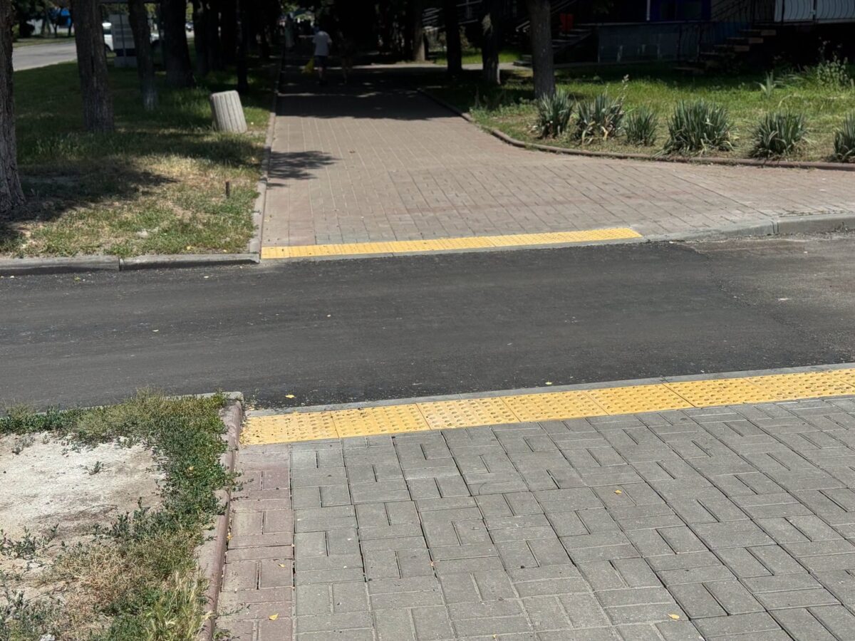 У Каневі облаштовують безбар’єрний маршрут:  роботи триватимуть аж до 2030 року