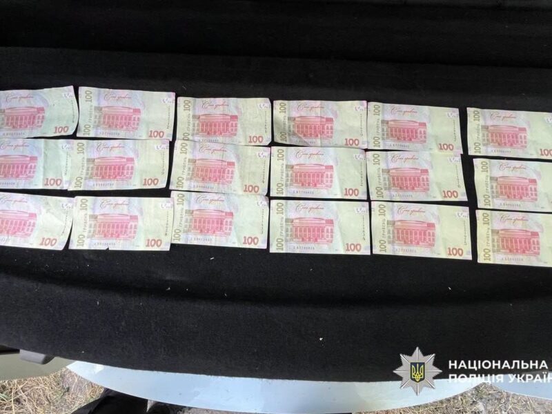 На Канівщині чоловік пограбував соцпрацівницю: затримали за кілька годин