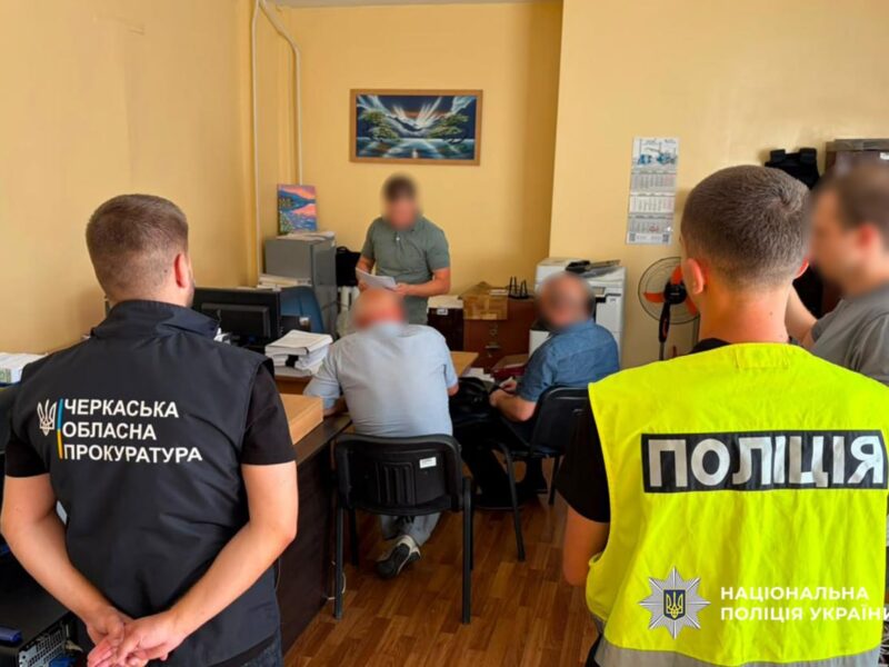 Чигиринському кримінальному авторитету, який контролював збут наркотиків, оголосили про підозру