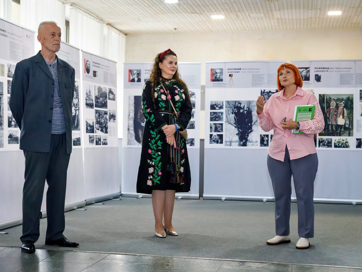 У Черкаському краєзнавчому музеї відкрилась виставка, присвячена фотографії ХХ століття