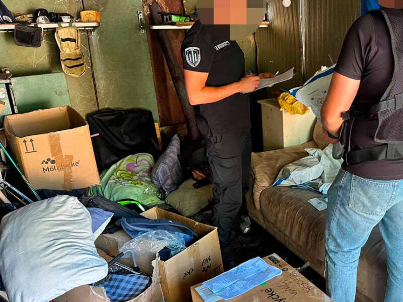 На Черкащині поліцейському оголосили підозру у збуті психотропів