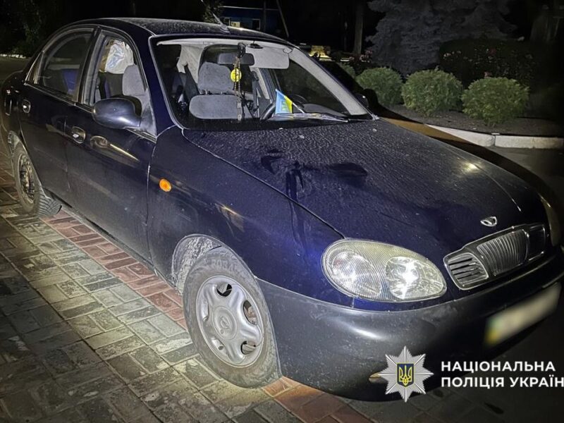 У місті Канів під колесами легковика травмувалася жінка