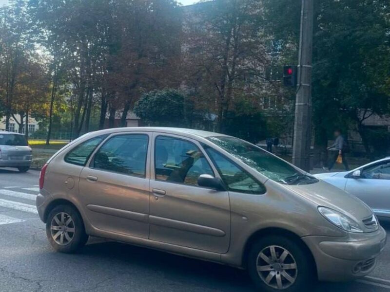 У Черкасах автівка збила жінку на пішохідному переході