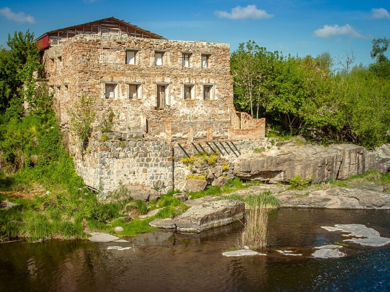 На Черкащині уклали договір для збереження старовинного млина