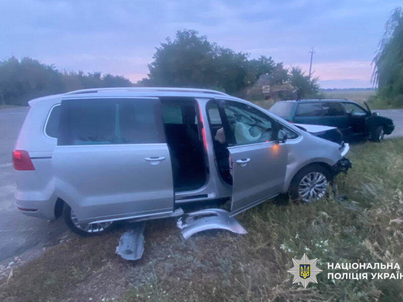 В ДТП неподалік Черкас постраждали дві людини