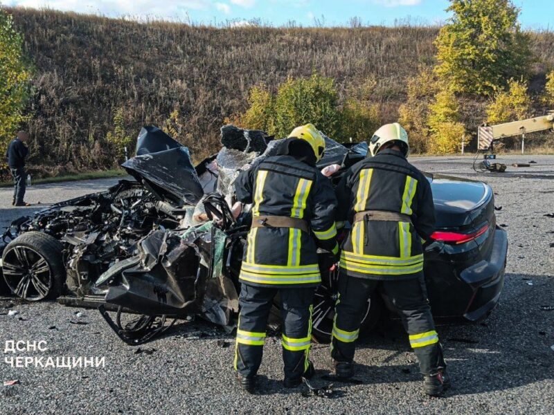 ДТП на трасі Київ — Одеса: двоє людей загинули, ще двоє травмовані