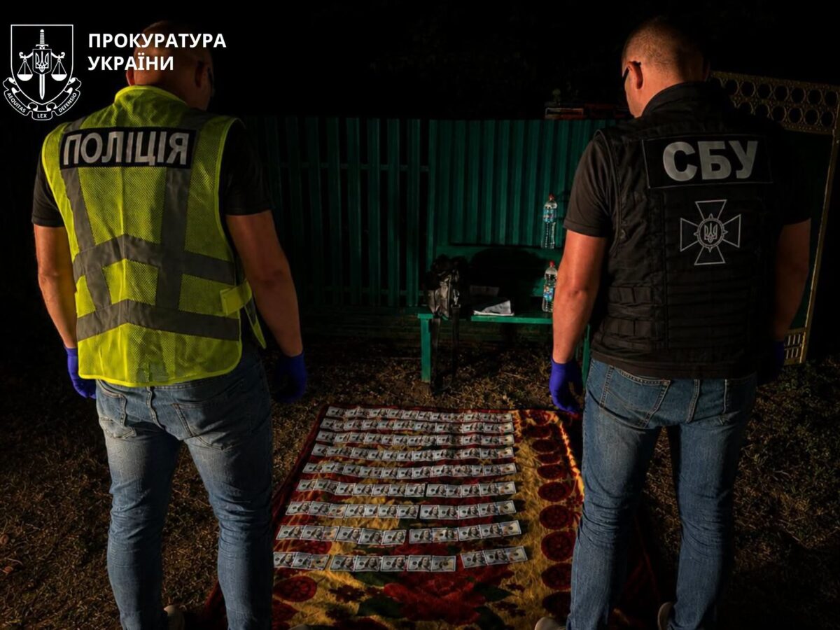 10 тисяч доларів за вплив на ТЦК: на Черкащині оголосили підозру