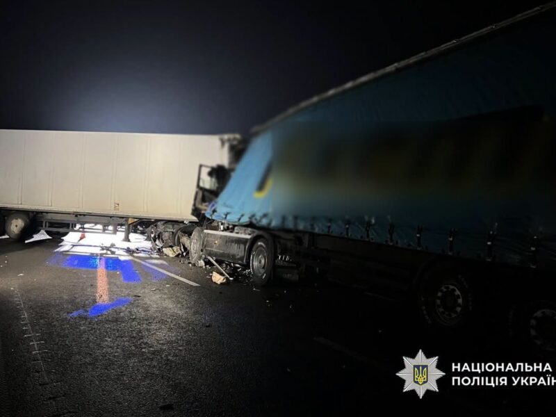 Після ДТП, що сталася на Уманщині, водій помер у лікарні