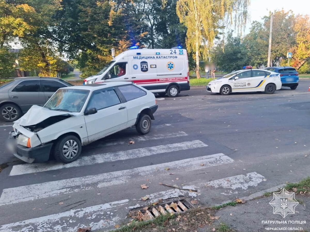 Не надав переваги в русі: в Черкасах зіткнулися легковики