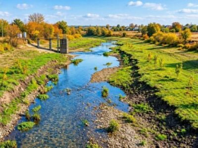 Не дивлячись на дощі у вересні, на Черкащині пересихають річки